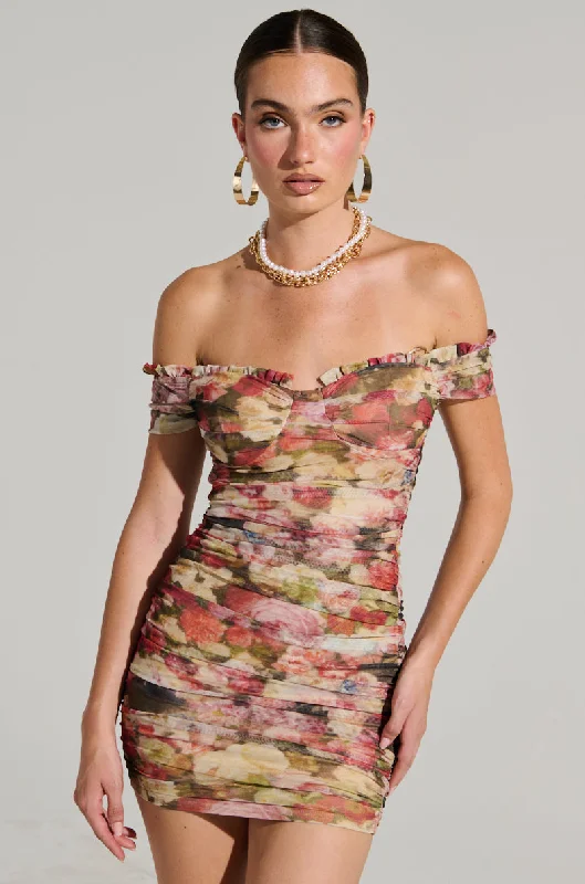 ELODI FLORAL PRINT RUCHED MINI DRESS Classic Solid Mini Dress