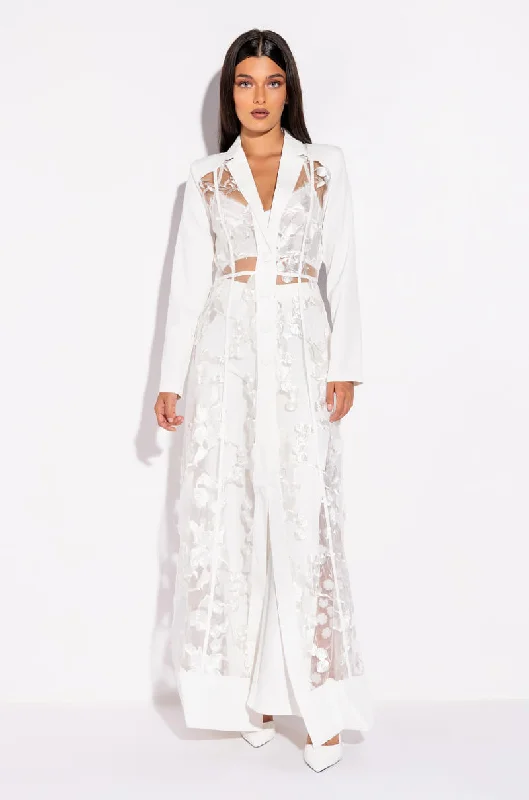 SHOWOUT LONG SLEEVE LACE MAXI DRESS Stylish Maxi Dress with Frills