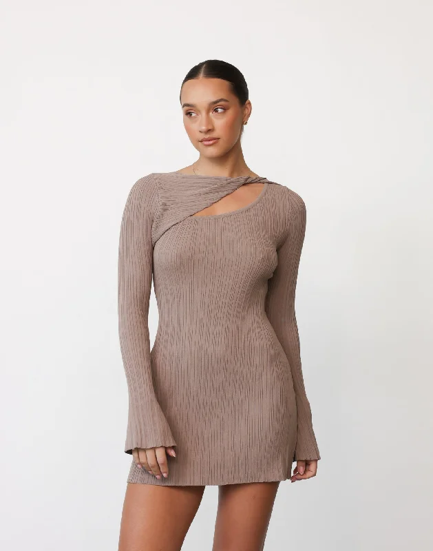 Yasmin Mini Dress (Mocha)