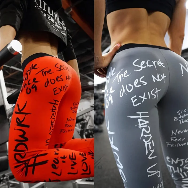 QICKITOUT  Women's Workout Fitness Active Wear Leggings in Handwritten Print