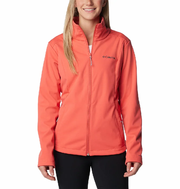 Malta Springs™ Softshell Hiking Jacket - Juicy